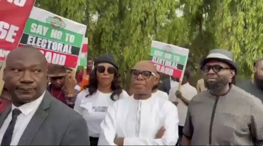 Amaechi Takes to Streets