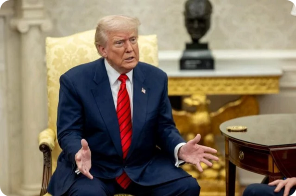 Donald Trump addressing the media on US Iran tensions and military strategy